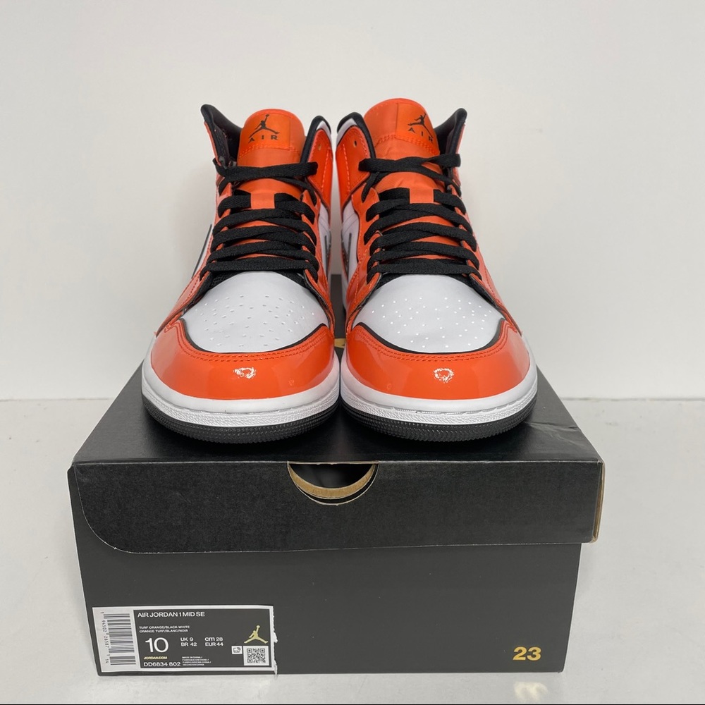Nike Air Jordan 1 Retro Mid SE Turf Orange NEW - Picture 2 of 7